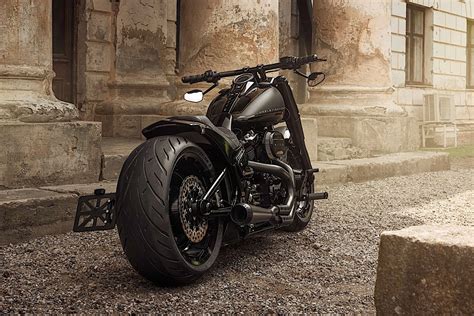 Harley Davidson Bad Boy Is Darkness Incarnate A Cheap Way To An Effective Custom Softail