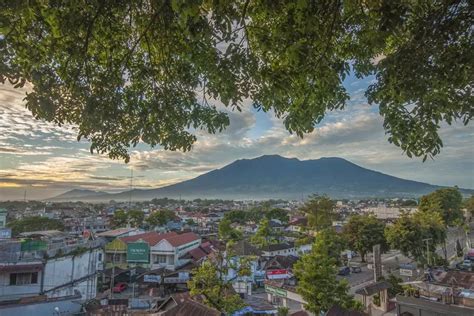 Tempat Wisata Paling Hits Di Kota Bukittinggi Dan Kabupaten Agam