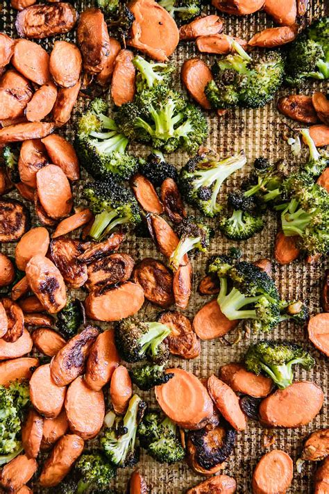 Roasted Broccoli And Carrots ⋆ 5 Ingredients 30 Minutes Super Tasty