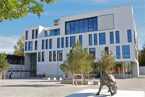 Stadtteilzentrum, München-Hasenbergl | DIBAG Industriebau AG - München ...