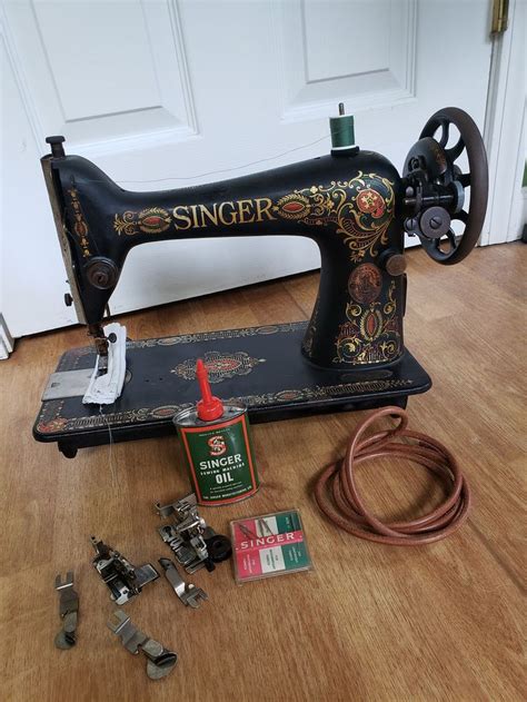 Vintage Singer Sewing Machine Treadle Type Collector 1910 Etsy