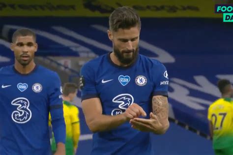 Giroud alla Juve l attaccante è stato a un passo dai bianconeri