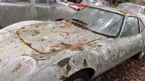 I found an abandoned classic car graveyard behind a multi-million pound ...