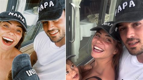 Carolina Carvalho E David Carreira Revelam Rosto Do Filho Pela Primeira