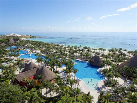 STSVacations ~ Barcelo Maya Grand Resort- Colonial/Tropical