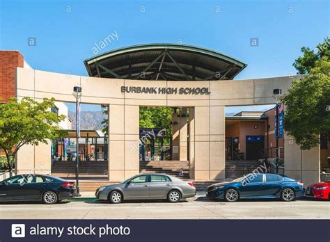 Burbank High Updated August 2024 37 Photos And 36 Reviews 902 N 3rd