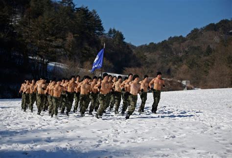 Treinamento Militar 12 Mais Desafiadores Ao Redor Do Mundo