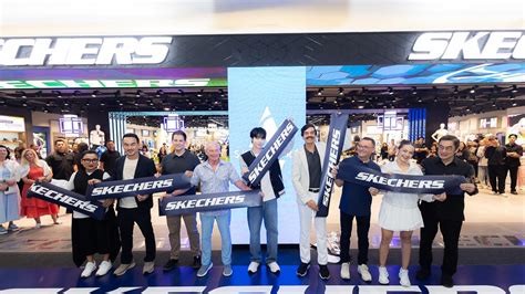 Skechers Buka Toko Terbesarnya Di Indonesia Hadir Dengan Tampilan