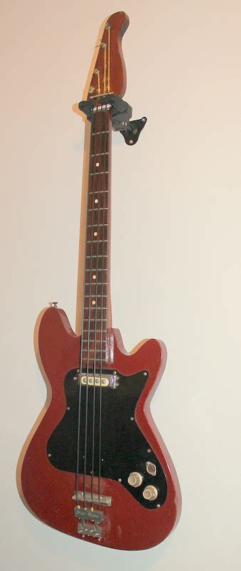 Strato Star Bass 5 156 52 1966 Framus Audiofanzine