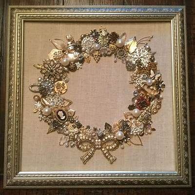 Wreath made from old jewelry | Vintage jewelry crafts | Jewelry tree ...