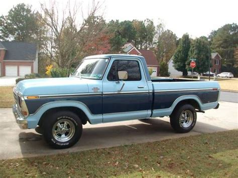 Two Tone Blue 12 Ton Short Bed Ford Trucks 79 Ford Truck Cool Trucks