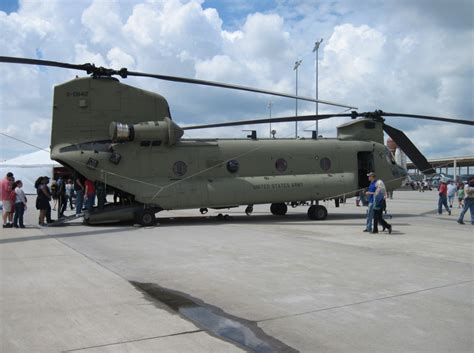 Boeing CH 47F Chinook - Air Show / Aviation Photos - CombatACE