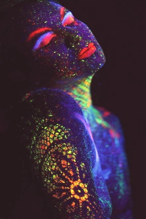 Neon Body Art Black Lights