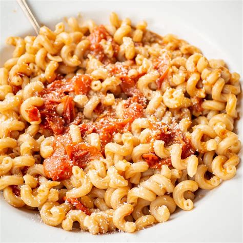 Cherry Tomato Pasta A Simple And Delicious Recipe Recips By Lily