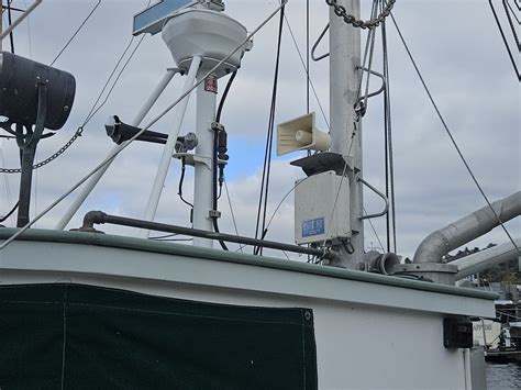 Halcyon — The Center for Wooden Boats