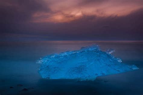 Stunning Jökulsárlon Glacier Lagoon Glaciers Icebergs and Volcanic Sand