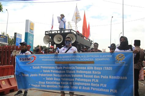 Aksi Solidaritas FSPMI Jawa Tengah Soroti Masalah Pengupahan Hingga