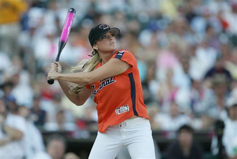 Jennie Finch: 5 Fast Facts You Need To Know