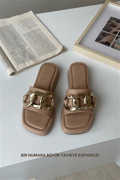 Kadın Terlik NUDE TOKALI