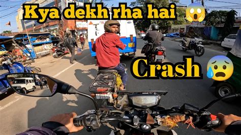 Kya Dekh Rha Hai Bhai 😱 Moto Vlogger Dekh Kar Gadi Ko Thok Diya 😱😱 Chash 😰 Motovlog Minivlog