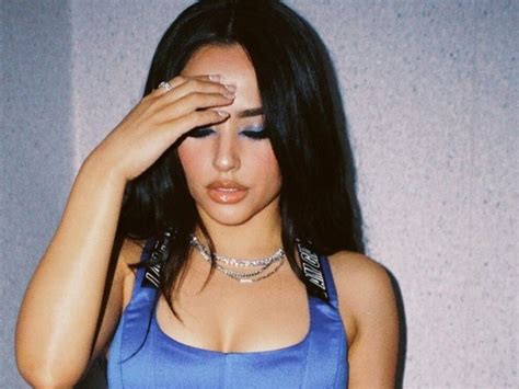 ¿becky G Revela Nombre De Su Nueva Canción ¿te Quiero Besar