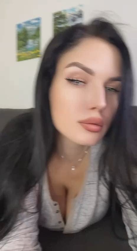 Tik Tok Foksiha Streaming With Soles Rtiktoksoless