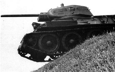 Танк Т-34 в фотографиях