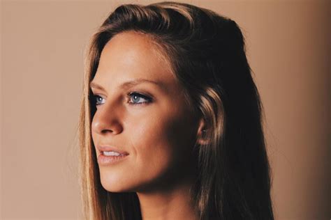 Sherwood Forest Von Nora En Pure Auf Kontor Records