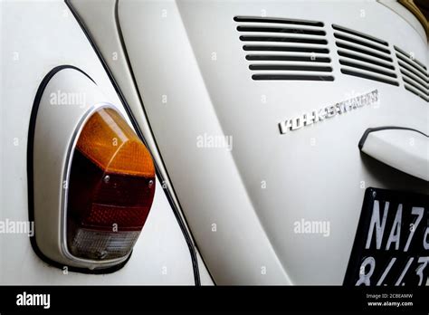 Volkswagen Beetle Tail Lights Hi Res Stock Photography And Images Alamy