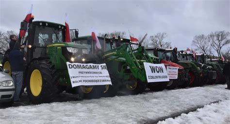 W Kartuzach odbył się strajk rolników który na dwie godziny