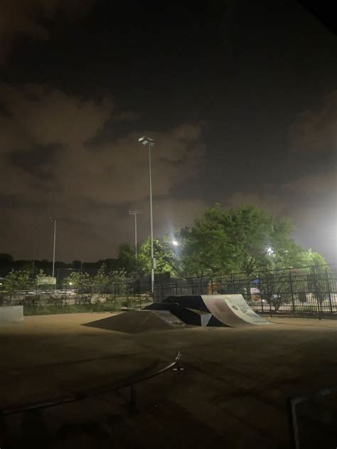 Skater Skies Skate Park Skating Aesthetic Skateboarding Aesthetic