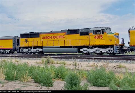 Union Pacific Up Sd70m Excursion 4015 N 1160 Scale Ebay