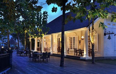 Hotel Borobudur : 3 hotels Borobudur comparés