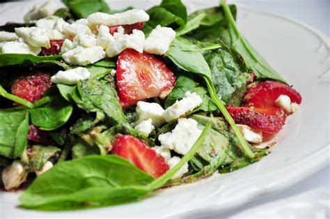 Best Easy Strawberry Spinach Salad Recipes