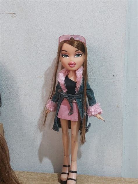 Bratz Funk And Glow Dana Hobbies Toys Toys Games On Carousell