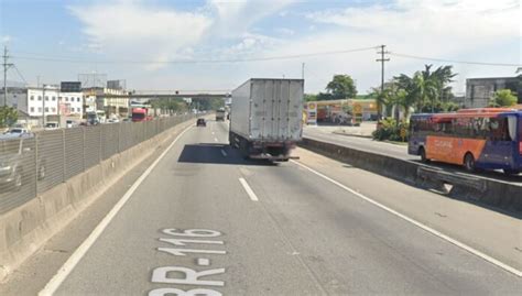 Desvio Na Rodovia Dutra Ap S Colis O Entre Carreta E Moto Mobilidade Rio