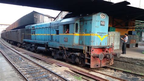 Sri Lanka Railway M8 846 Train No872 Leaving Maradana Railway Station