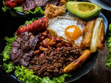 Qué Es La Bandeja Paisa Cocina Delirante