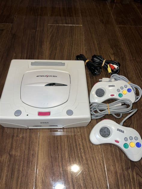 【やや傷や汚れあり】【美品】セガサターン Ss Hst 3220 本体 コントローラー Sega Saturn レトロゲーム ゲーム機ビクター