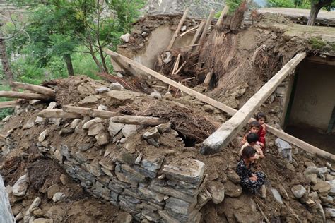 Afganistán Al menos diez muertos por inundaciones en el este de