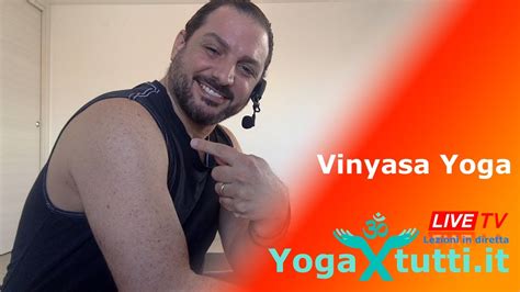 Vinyasa Yoga Prepariamo Il Corvo Youtube