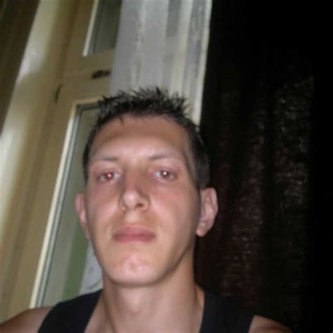 Gay viril cherche plan à Rouen Annonce plan cul