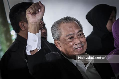 Muhyiddin Didakwa Lagi Gubah Wang Haram Rm Juta