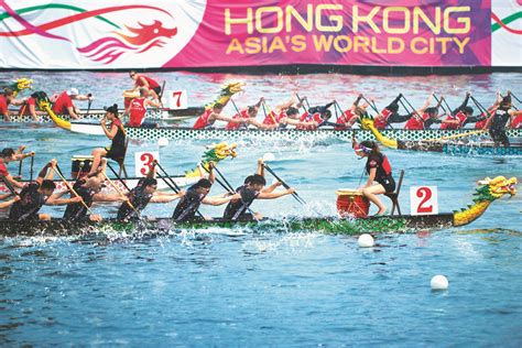 Heres How Hong Kong Celebrates Their Dragon Boat Festival Alvinology