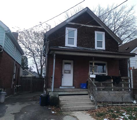 45 Tragina Avenue N Hamilton | Zolo.ca