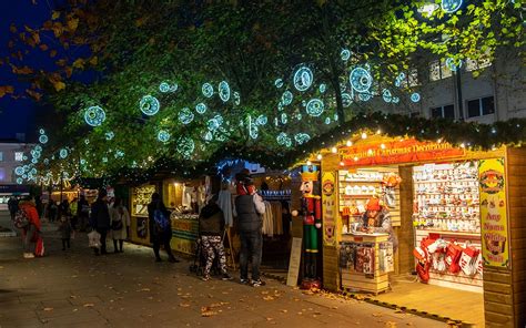 Cotswolds Christmas Market 2024 Dorine Katerina