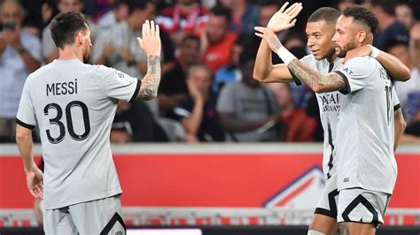 Watch Lionel Messis Magical Assist Helps Kylian Mbappe Score Fastest Goal In Ligue 1 History