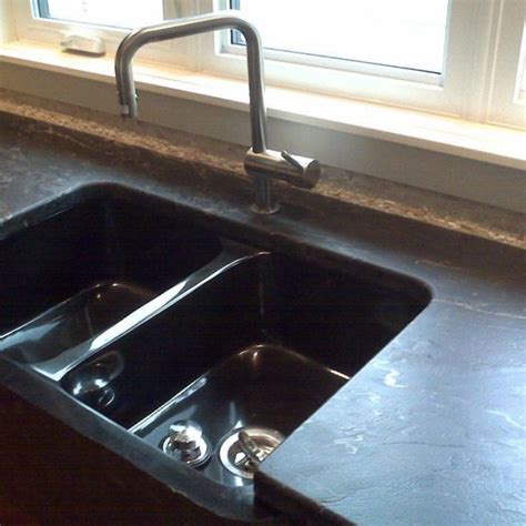 Leather Finish Granite Kitchen Countertops Things In The Kitchen