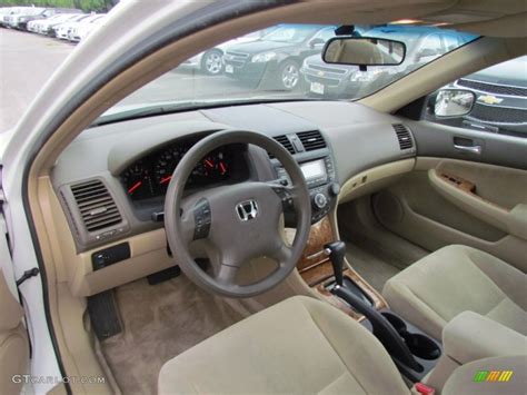 Ivory Interior 2004 Honda Accord EX Sedan Photo #51393104 | GTCarLot.com