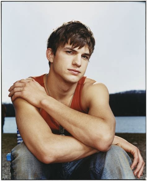 Ashton Kutcher Ashton Kutcher Photo 20348501 Fanpop